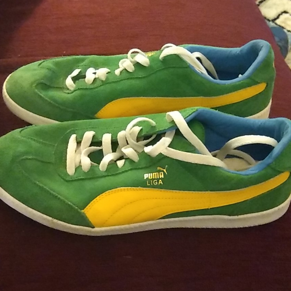 Puma Liga Brazilian team sneakers. Almost new!